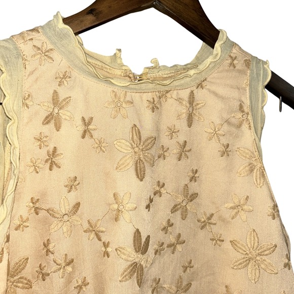 Vintage 60's/70s Tan Embroidered Dress Size Medium 20" Ptp & 36" Long - Picture 4 of 6